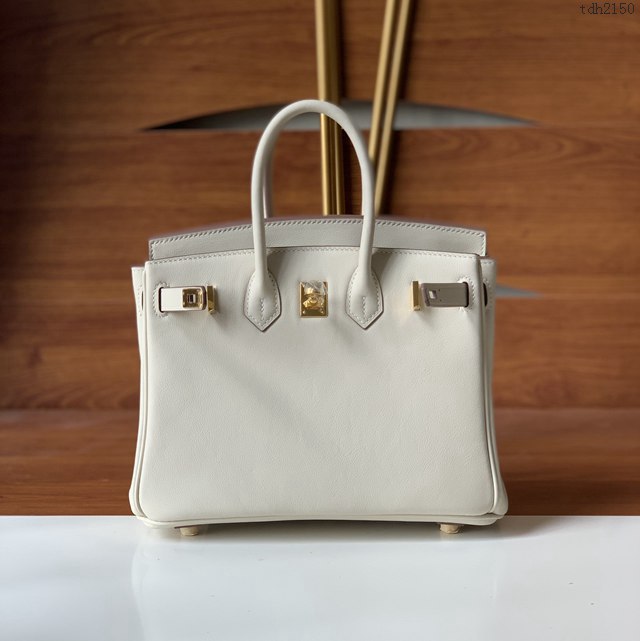 Hermes女包 愛馬仕Birkin25 swift皮 手工縫製 奶昔白金扣 Hermes鉑金手提包  tdh2150