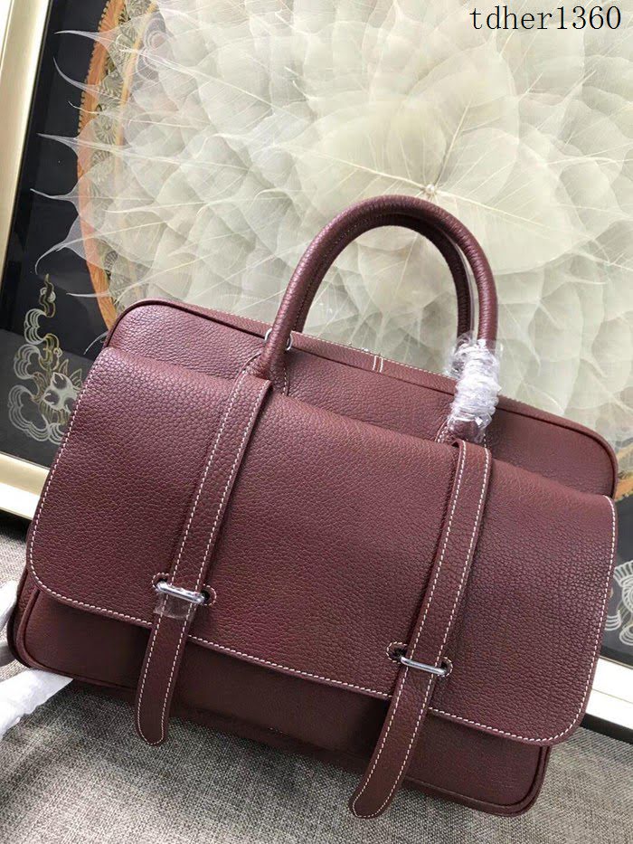愛馬仕HERMES H家 郵差包 男女插袋款 超大容量 進口原廠皮 棗紅色 可手提斜挎 出差必備單品  tdher1360