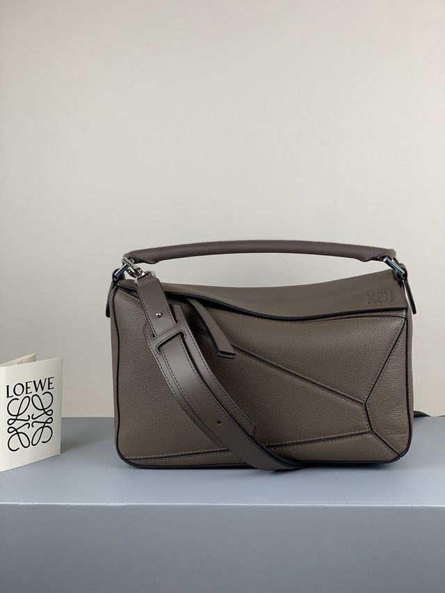 LOEWE包包 羅意威中號PUZZLE拼接手提斜挎包 10171  tcl1088