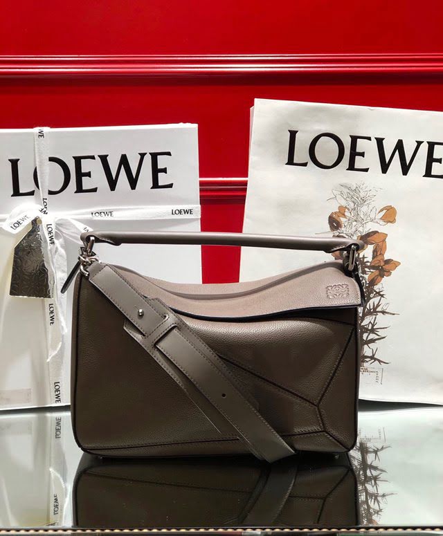 LOEWE經典爆款包包 羅意威中號Puzzle幾何拼接手提斜挎包 10171  tcl1147
