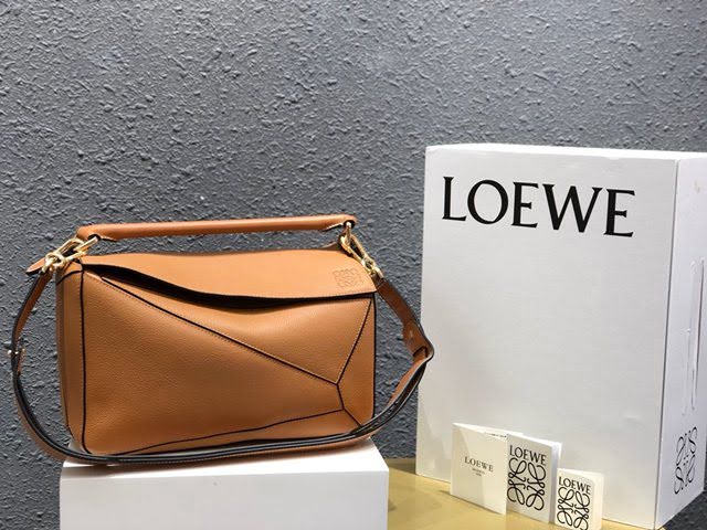 LOEWE包包 羅意威中號Puzzle拼接手提斜挎包 10171  tcl1368