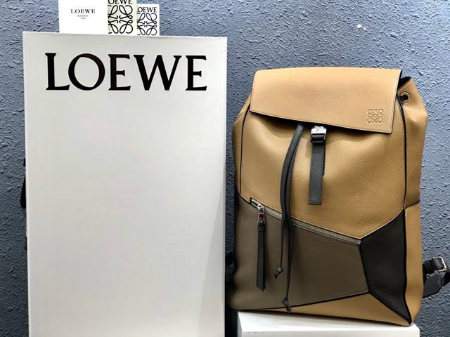LOEWE包包 羅意威Puzzle Backpack 羅意威男士後背包 10269  tcl1411