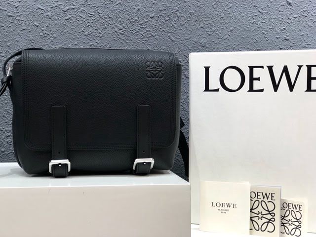 LOEWE包包 羅意威military messenger經典信使包 羅意威斜挎包 11358  tcl1416