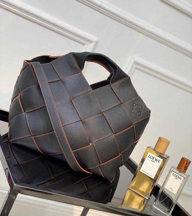 LOEWE包包 羅意威大號手提斜挎單肩Woven basket bag 羅意威編織籃子包 10118  tcl1423
