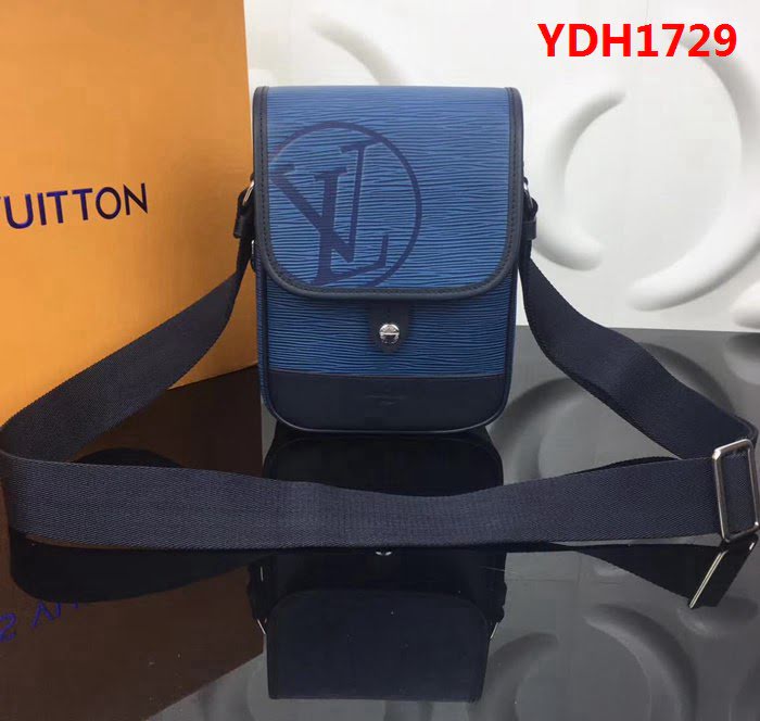 路易威登LV頂級原單M53495藍色 MESSENGER 小號郵差包 Epi牛皮 YDH1729
