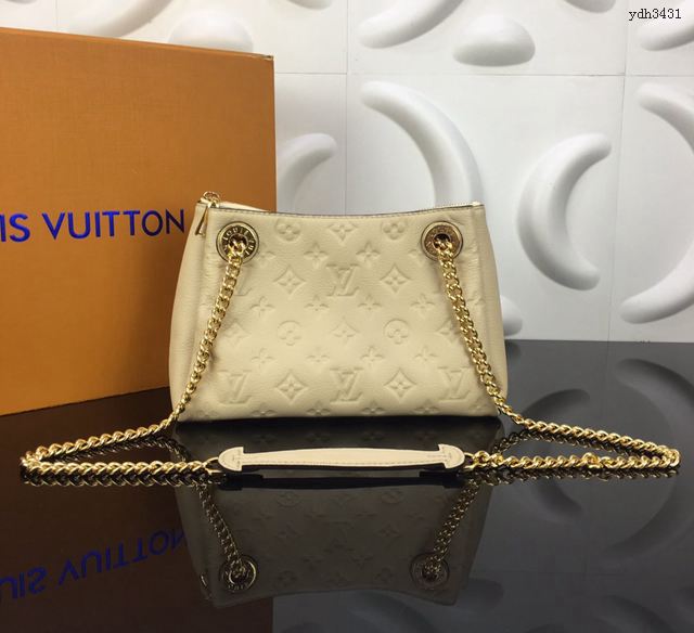 LV包 lv女包 Surene BB手袋 同色Monogram印花 金色鏈式手柄 LV新款鏈條包 LV肩背包  ydh3431
