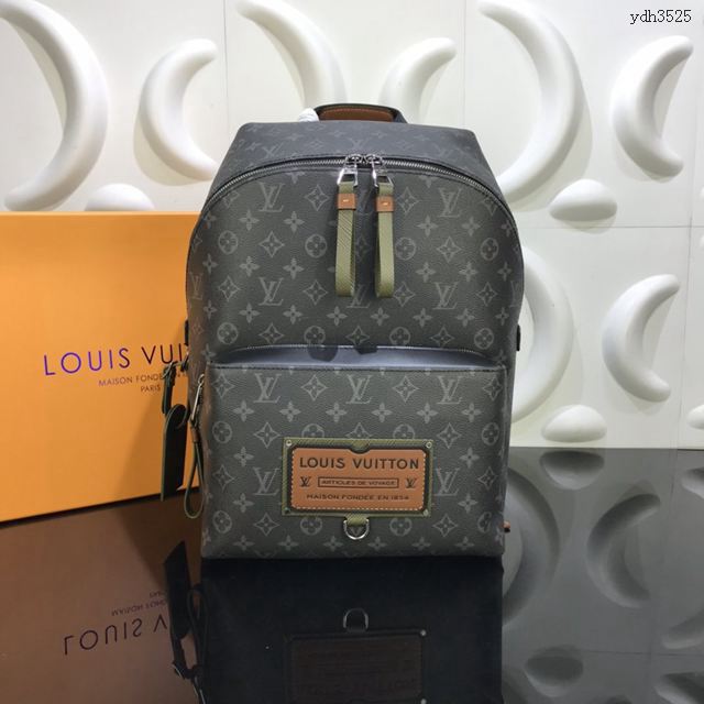 LV包 lv雙肩包包 M45218 Discovery雙肩包 GastonLabels限量版系列 LV男士後背包  ydh3525
