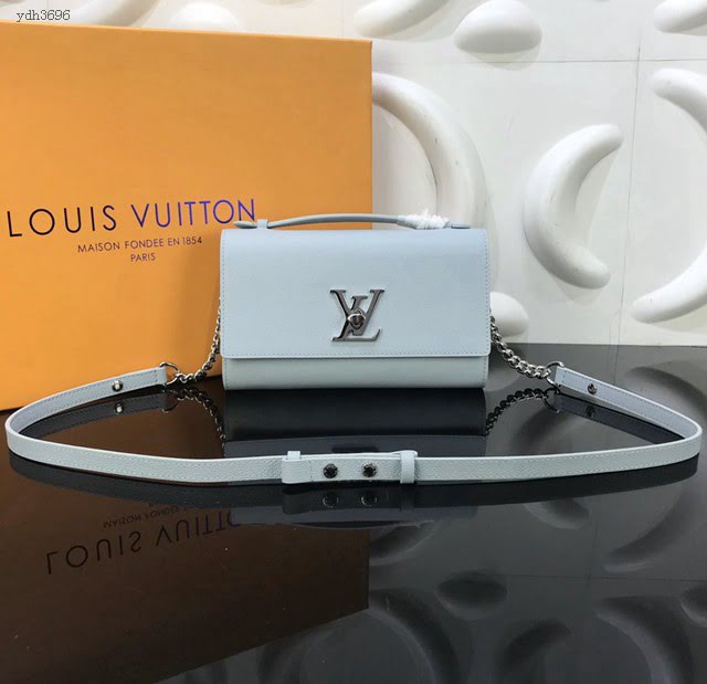 LV包包 LV新款女包 M56136 Lockme手包 LV單肩斜挎包  ydh3696