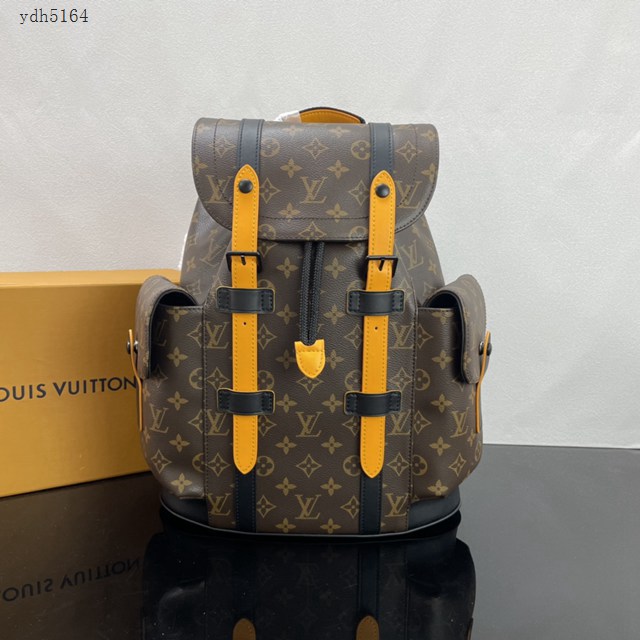 Lv路易威登2023專櫃新款Christopher小號雙肩包 LV老花男士後背包 M46699 ydh5164