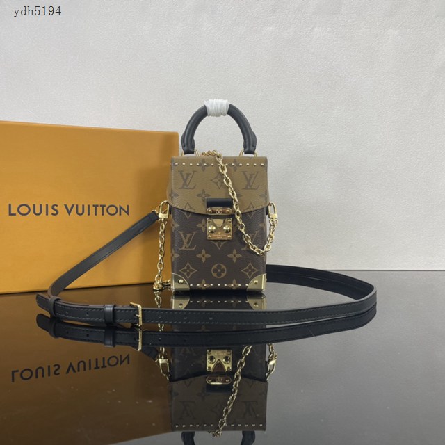 Lv路易威登2023專櫃新款Camera Box手袋 LV老花手機包手提肩背包 M82465 ydh5194