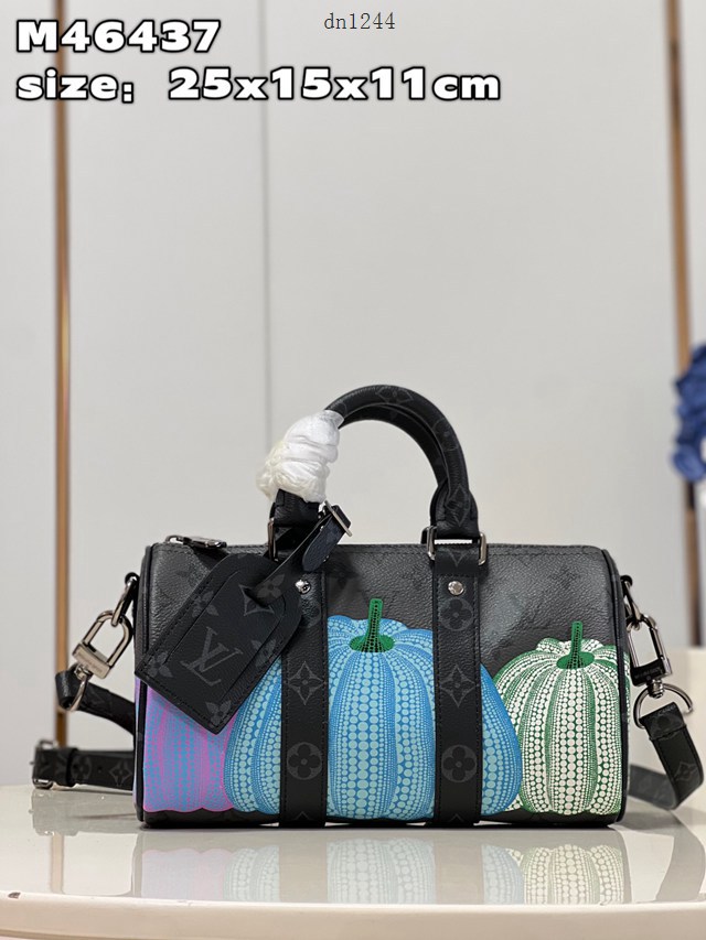 LV專櫃2023新款男士手提肩背包 M46437 路易威登LV x YK Keepall25手袋 dn1244