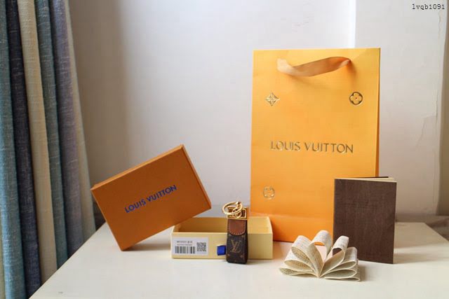 lv飾品 Dauphine Dragonne鑰匙扣 M69000 lv掛飾  lvqb1091