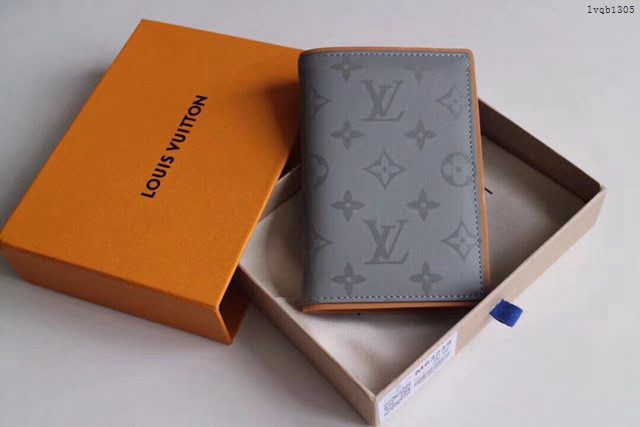 lv護照夾 M62089 路易威登Monogram Titanium灰色帆布護照夾 lv護照套  lvqb1305