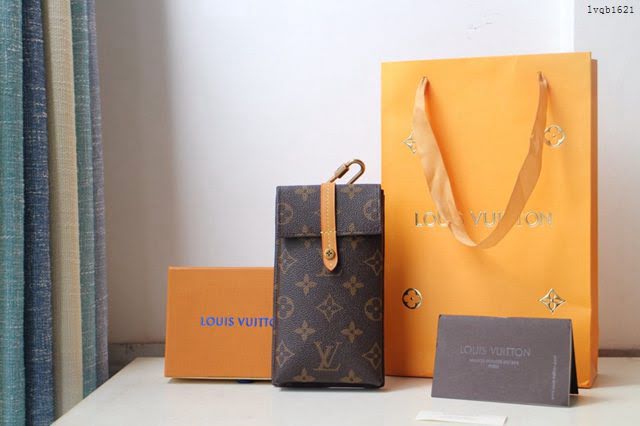 lv手機套 M68523 Box手機殼 lv老花男士手機包  lvqb1621