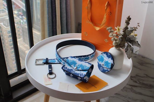 lv皮帶 M0253 LV Daily Multi Pocket 30毫米腰帶 配小包與鑰匙扣 lv女腰帶  lvqb1698