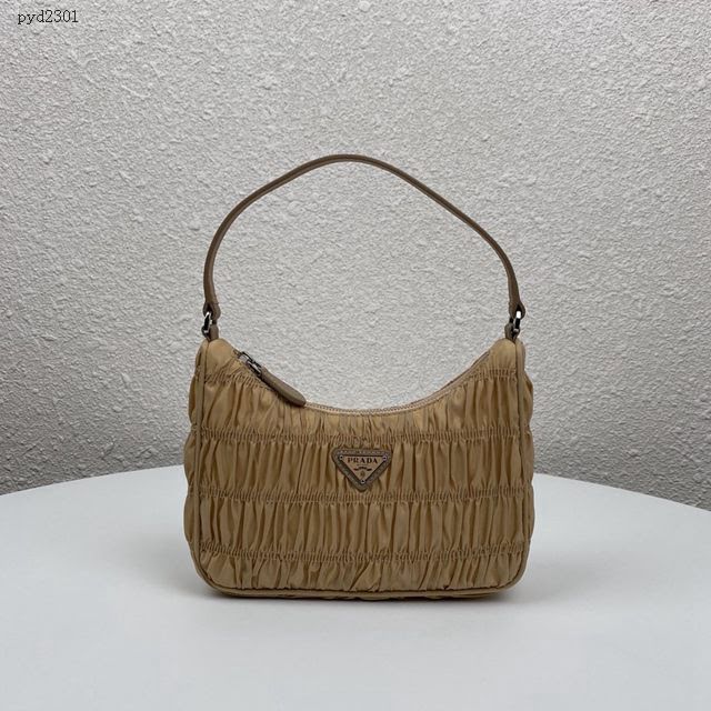 prada女包 普拉達2020專櫃最新款 1NE204 Prada nylon 皺褶Hobo手拎包 Prada復古風腋下包  pyd2301