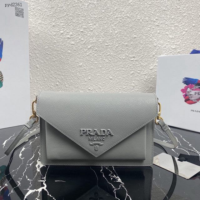 prada女包 普拉達新款女士斜挎包 1BP020 Prada單肩小包 Saffiano皮 Prada翻蓋包  pyd2361