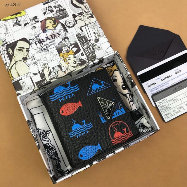 prada錢包 普拉達2020最新款限量版短錢夾 2MO004 Prada鯨魚圖案黑色短錢包  pyd2407