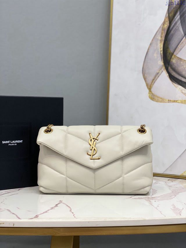 YSL爆款女士包包 聖羅蘭經典款LOULOU PUFFER絎縫漆皮小號郵差包 YSL肩背斜挎包 577476  jjh1132