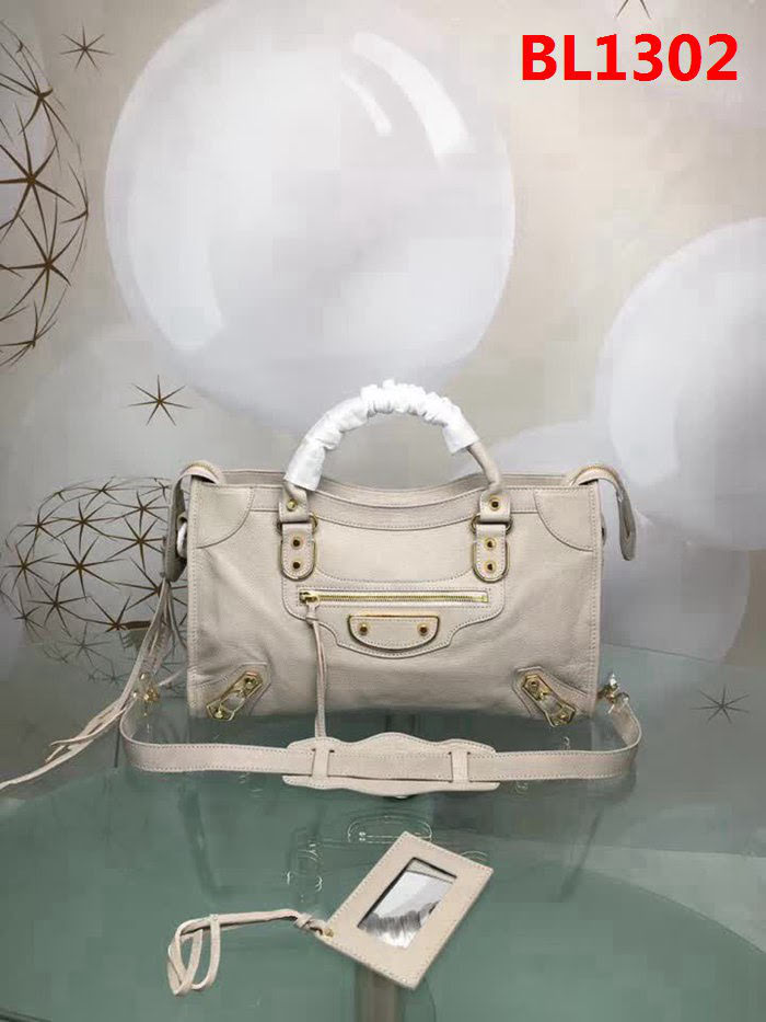 BALENCIAG巴黎世家 原版義大利進口山羊皮 小金釘 可單肩斜挎  BL1302
