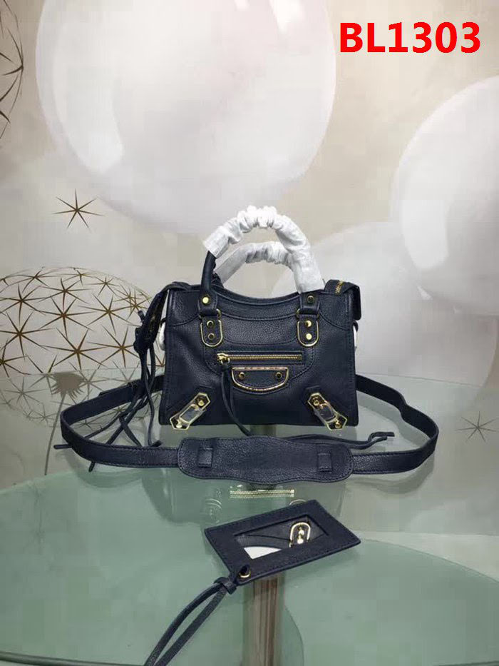 BALENCIAG巴黎世家 原版義大利進口山羊皮 小金釘 可單肩斜挎  BL1303