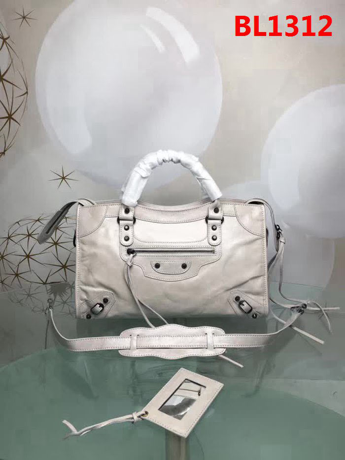 BALENCIAG巴黎世家 經典款 義大利進口原版油蠟頭層牛皮 古銅釘黑色 時尚百搭 手提肩背斜挎包  BL1312