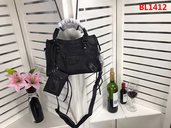 BALENCIAG巴黎世家 原單品質 經典機車 山羊皮黑釘款 手提肩背斜挎包  BL1412