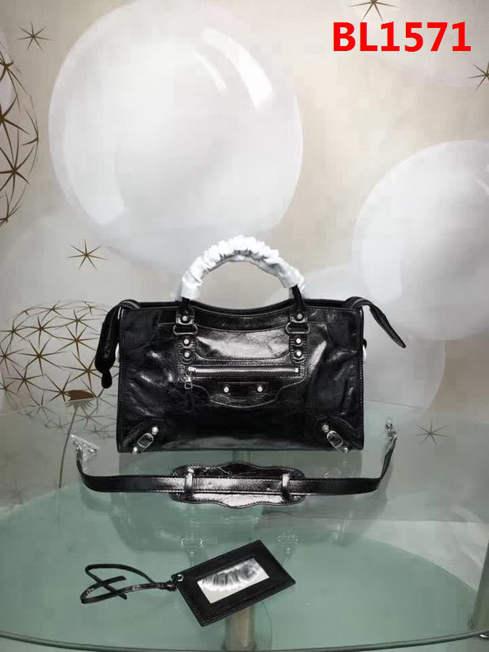 BALENCIAG巴黎世家 義大利進口 原版油蠟頭層牛皮 香皮小銀釘 時尚百搭 手提肩背斜挎包  BL1571