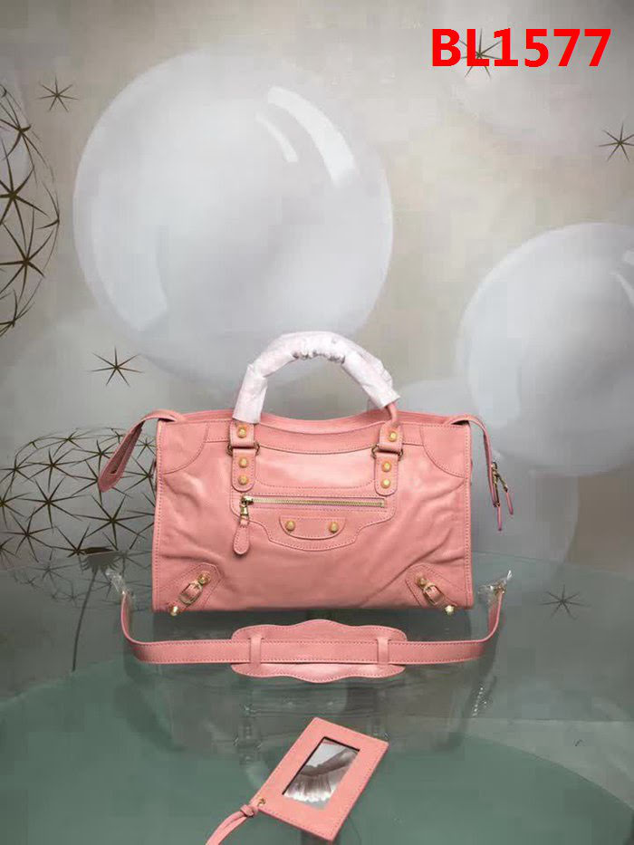 BALENCIAG巴黎世家 義大利進口 原版油蠟頭層牛皮 香皮小銀釘 時尚百搭 手提肩背斜挎包  BL1577