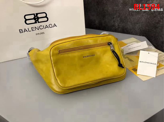 BALENCIAG巴黎世家 原單質量 油蠟小牛皮 胸包 腰包 男女同款 1827412  BL1594
