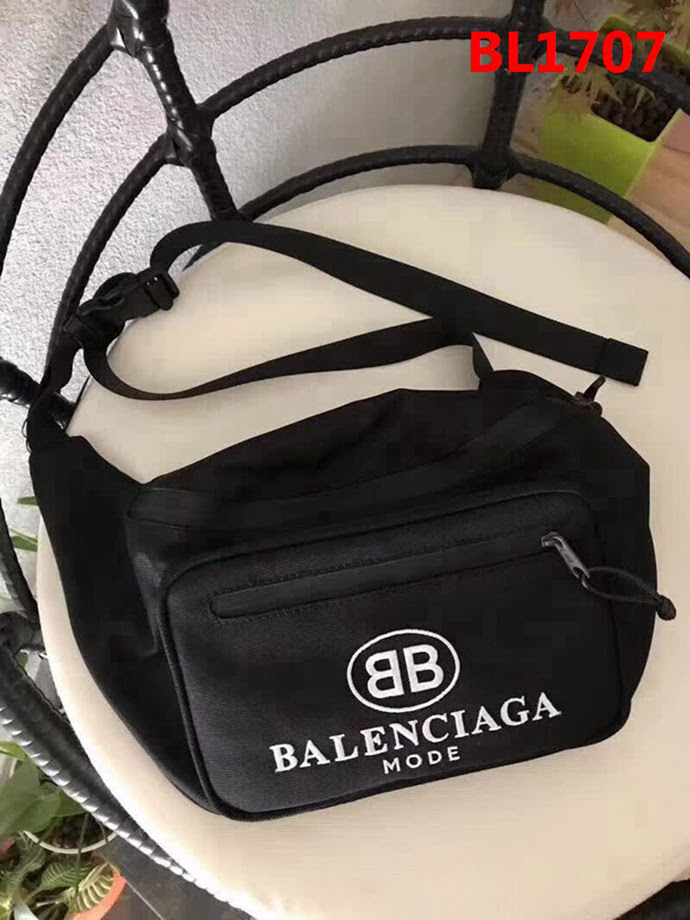 BALENCIAG巴黎世家 胸包 腰包  BL1707