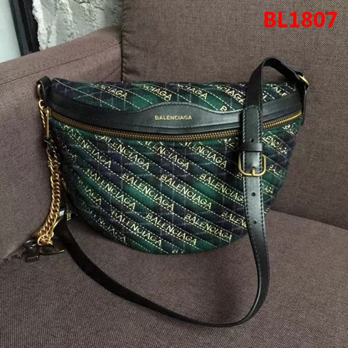BALENCIAG巴黎世家 半月腰包 進口絨布 滿飾Balenciaga標識提花  BL1807