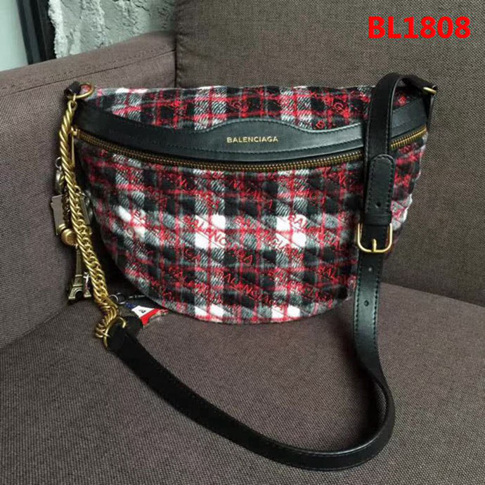 BALENCIAG巴黎世家 半月腰包 進口絨布 滿飾Balenciaga標識提花  BL1808