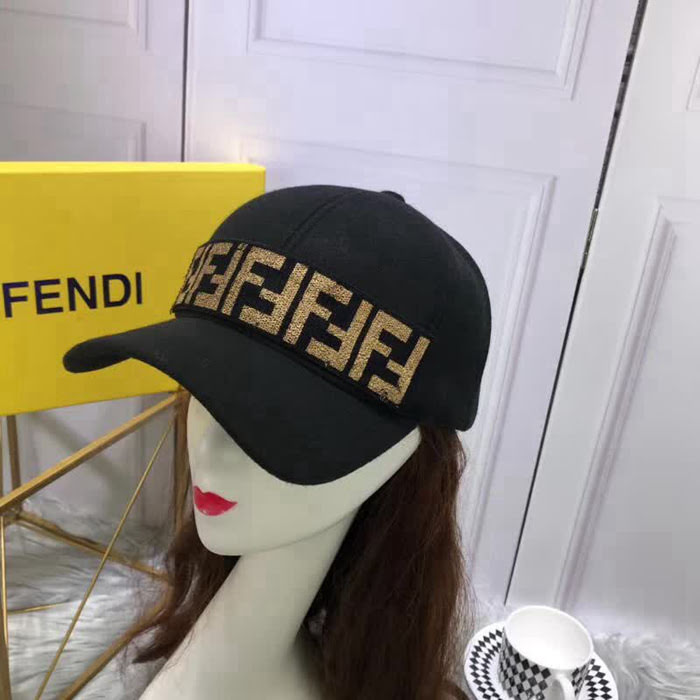 FENDI芬迪 時尚百搭款 棒球帽 6881684 LLWJ6285