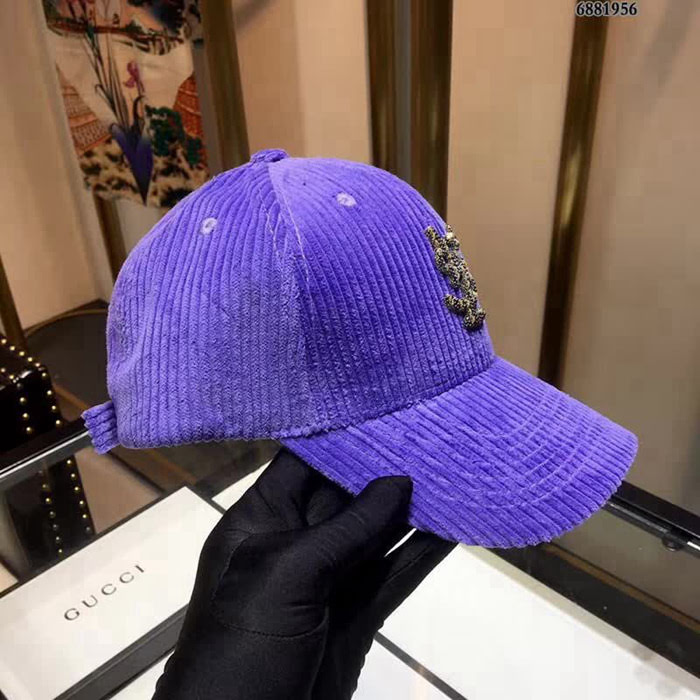 YSL聖羅蘭 跑量款 2018秋冬新款棒球帽 燈芯絨鴨舌帽 6881956 LLWJ6769
