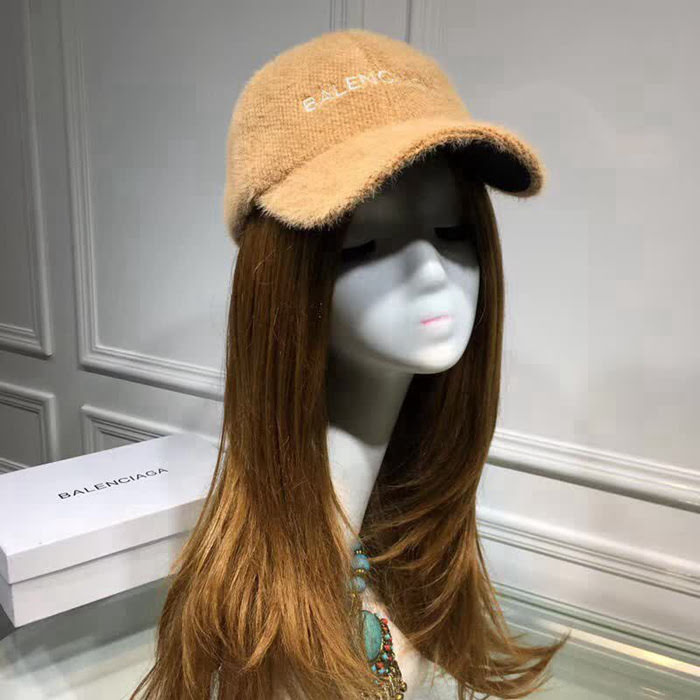 BALENCIAGA巴黎世家 秋冬款水貂絨鴨舌帽 男女同款 LLWJ8053