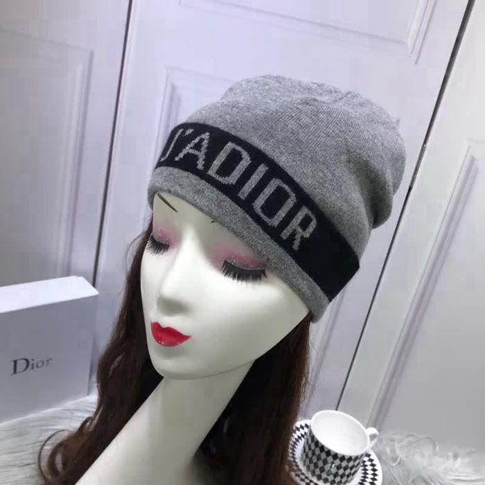 DIOR迪奧 專櫃新款 休閒百搭毛線帽 男女同款 LLWJ8732