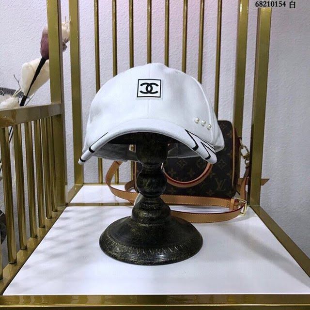 Chanel女士帽子 香奈兒線條珍珠棒球帽鴨舌帽  mm1114