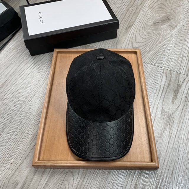 Gucci爆款男士帽子 古馳帆布拼皮印花棒球帽鴨舌帽  mm1751