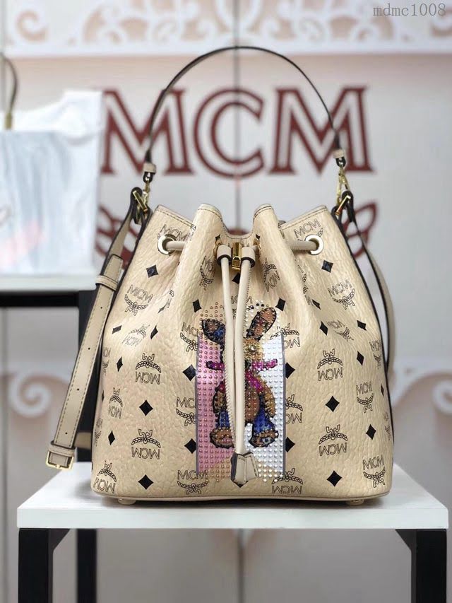 MCM女包 原單 新款 6215兔彩虹 經典兔子抽繩 小鉚釘 MCM女單肩包 斜挎包  mdmc1008