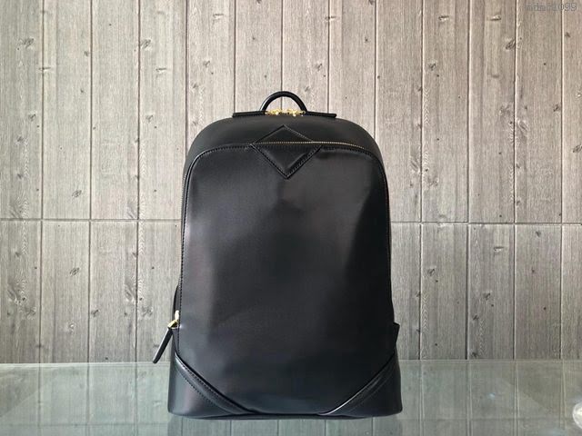 MCM雙肩背包 原單 金色拉鏈 Duke雙肩背包 高端MCM男士背包  mdmc1099