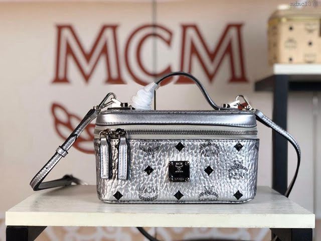 MCM女包 原單 30913 爆款MCM Rockstar化妝包 明星同款 百搭款女手提包 MCM單肩斜挎包  mdmc1373