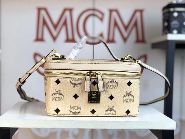 MCM女包 原單 30913 爆款MCM Rockstar化妝包 明星同款 百搭款女手提包 MCM單肩斜挎包  mdmc1374