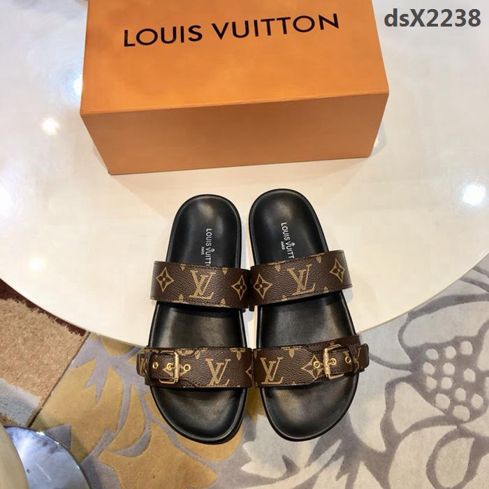 路易威登LV 2018LV早春新款 專櫃同步 LV經典老花 羊皮內裏 簡單舒適 女拖鞋  dsX2238