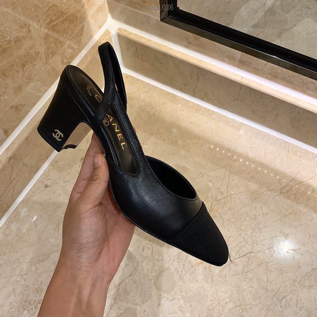 Chanel女鞋 香奈兒時尚經典涼鞋 Chanel中跟涼鞋  naq1086