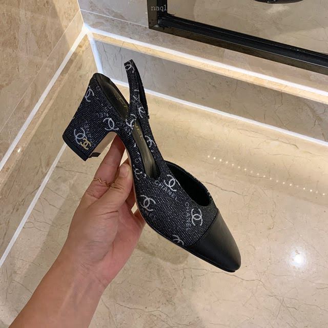 Chanel女鞋 香奈兒時尚經典涼鞋 Chanel中跟涼鞋  naq1097
