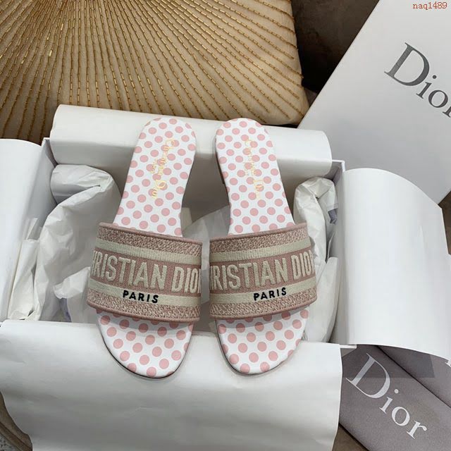 DIOR女鞋 迪奧2021專櫃新款磨砂新大底涼拖 Dior一字型刺繡平拖  naq1489