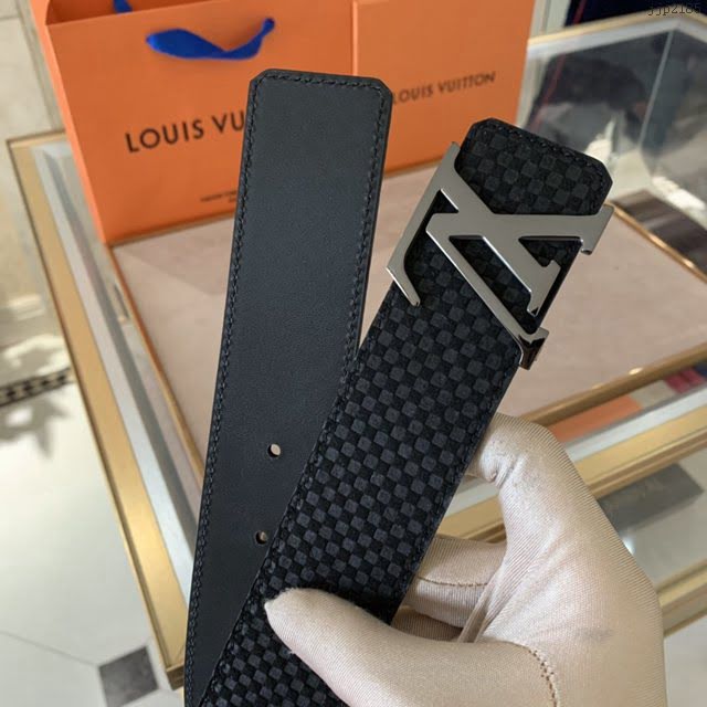 LV新款男士皮帶 路易威登Gancio五金腰帶  jjp2185