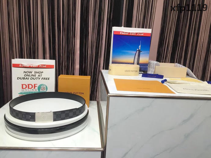 路易威登LV 經典款 Skyline雙面腰帶 兩種佩戴方式 金屬搭扣 男士皮帶  xfp1119