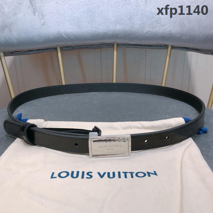 路易威登LV 18新款 20MM精品 進口漆皮牛皮腰帶 箱包迷你扣頭 女款皮帶  xfp1140